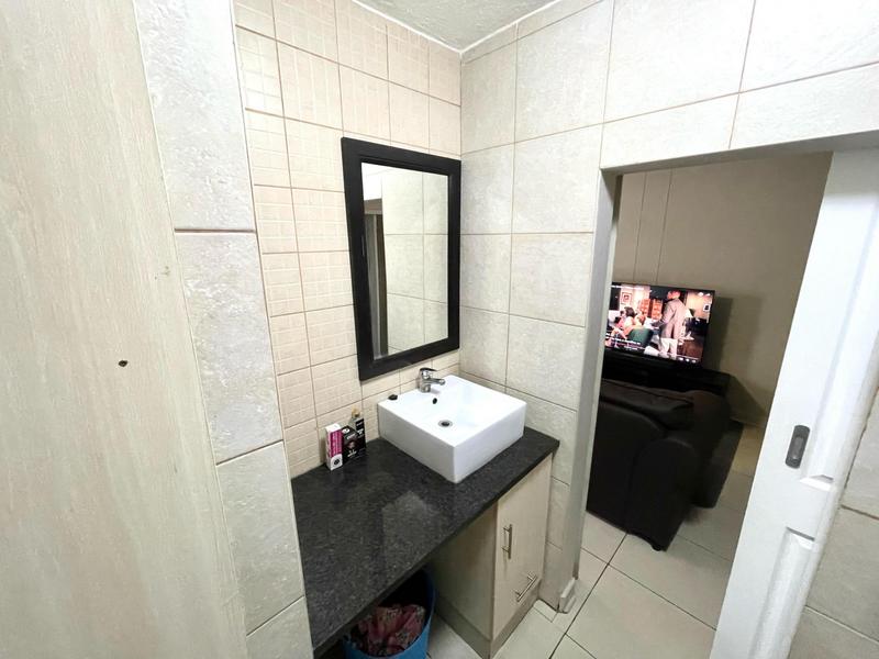 1 Bedroom Property for Sale in Die Bult North West